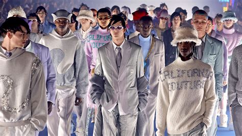 dior fashion show venice beach|Dior Teams with L.A.'s ERL on Men's Runway Show in Venice .